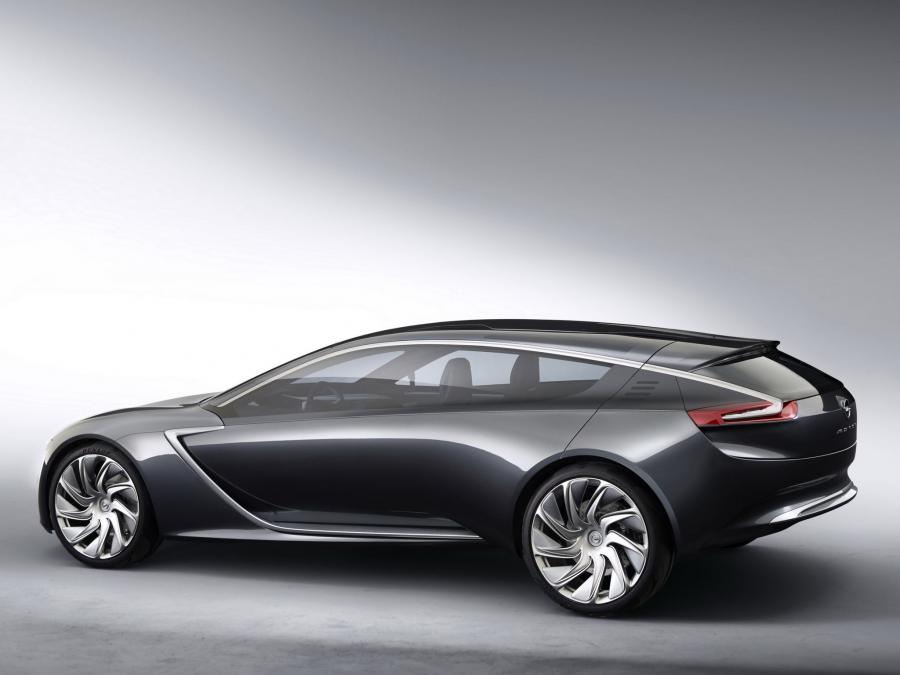  Opel Monza Concept 2013 года  (фото 15 из 47)